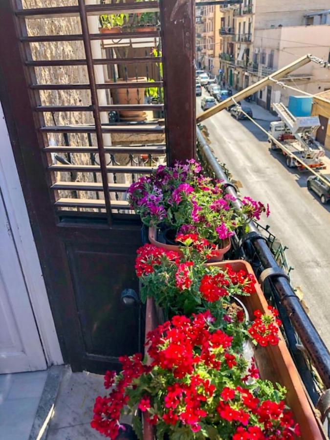 Via Aurispa 60 Palermo Kültér fotó
