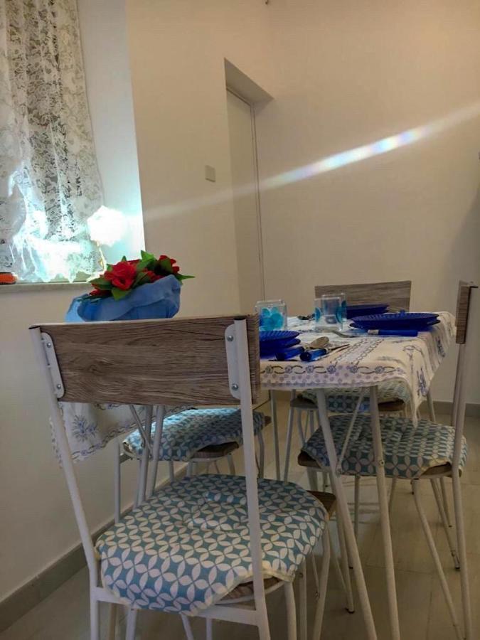 Via Aurispa 60 Palermo Kültér fotó